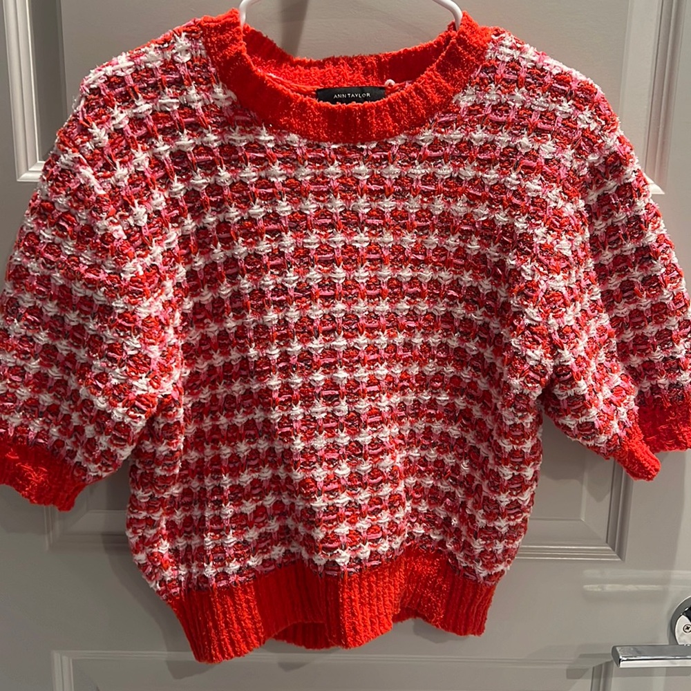 Cute tweed knit top